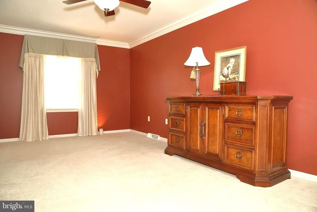 18 HARTFORD DR, Annville, PA 17003