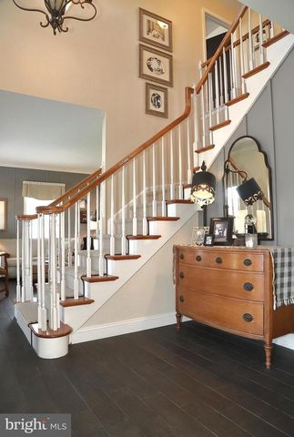 18 HARTFORD DR, Annville, PA 17003