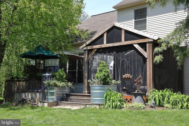 18 HARTFORD DR, Annville, PA 17003