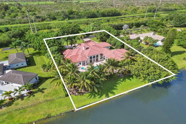 16140 Rio Rodeo, Delray Beach, FL 33446