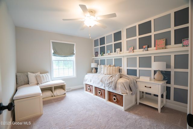 4 Windrow Way, Halfmoon, NY 12118