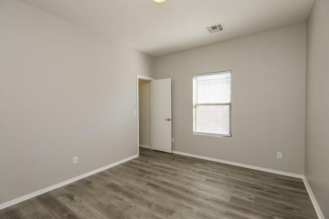 1733 E Silversmith Trail, San Tan Valley, AZ 85143
