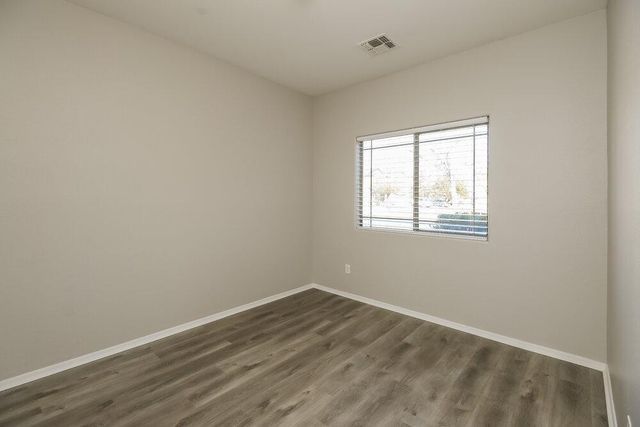 1733 E Silversmith Trail, San Tan Valley, AZ 85143