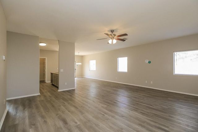 1733 E Silversmith Trail, San Tan Valley, AZ 85143