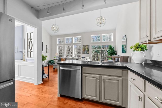 24 WRENTHAM DR, Medford, NJ 08055