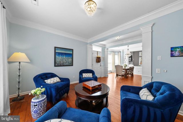 24 WRENTHAM DR, Medford, NJ 08055