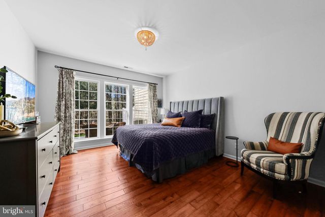 24 WRENTHAM DR, Medford, NJ 08055