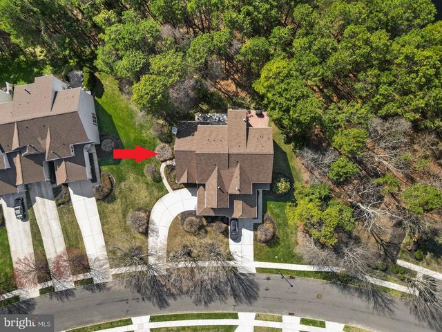 24 WRENTHAM DR, Medford, NJ 08055