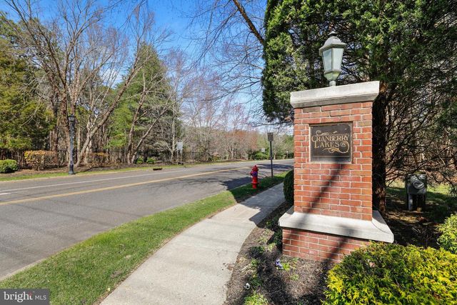 24 WRENTHAM DR, Medford, NJ 08055