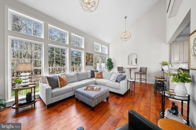 24 WRENTHAM DR, Medford, NJ 08055