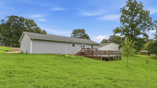 438 Fallen Leaf Drive, Soddy Daisy, TN 37379