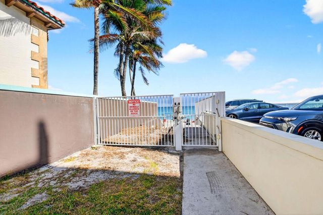 3500 S Ocean Boulevard 401, South Palm Beach, FL 33480