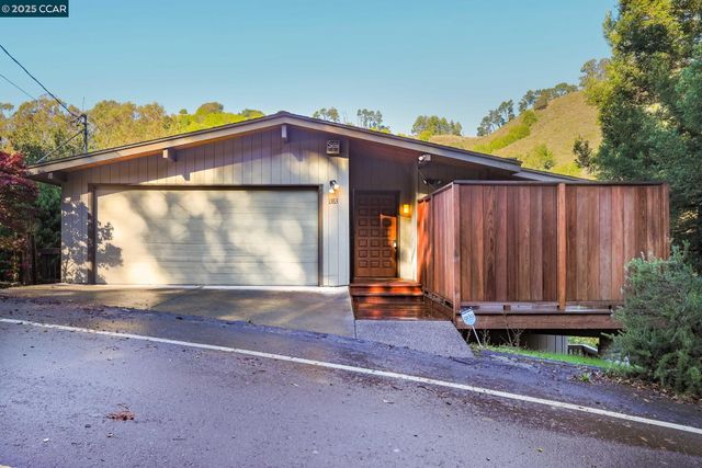 1383 Alvarado Rd, Berkeley, CA 94705