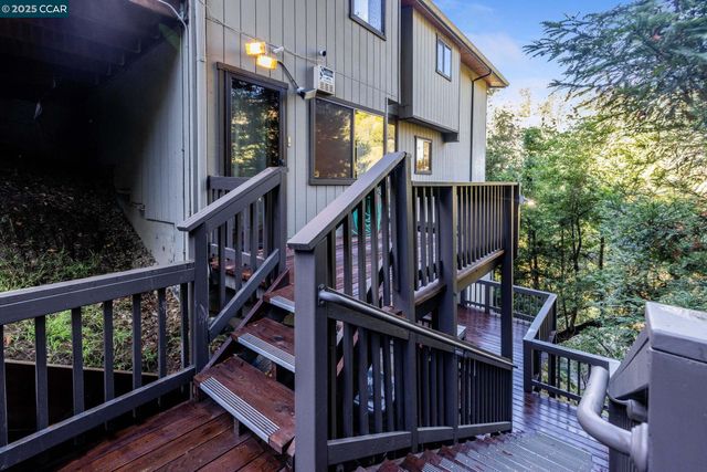 1383 Alvarado Rd, Berkeley, CA 94705