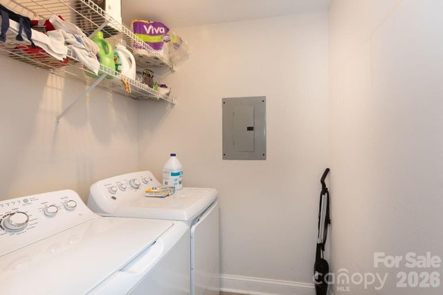 930 Jetton Street 29, Davidson, NC 28036