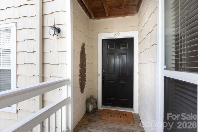 930 Jetton Street 29, Davidson, NC 28036