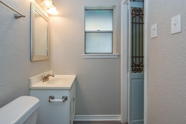 11719 Murr Way, Houston, TX 77048