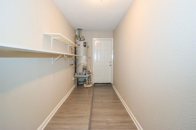 11719 Murr Way, Houston, TX 77048