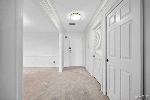 14300 Conway Meadows Court 202, Chesterfield, MO 63017