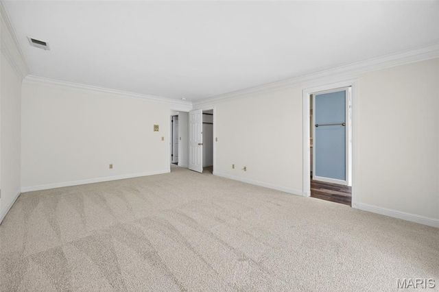 14300 Conway Meadows Court 202, Chesterfield, MO 63017