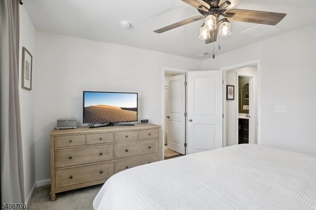 3 Limestone Blvd, Washington Twp., NJ 07882