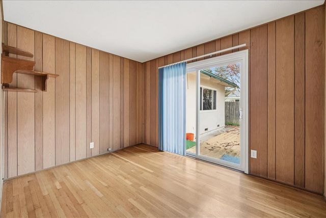 707 Jo Anne Ln, Roseville, CA 95678