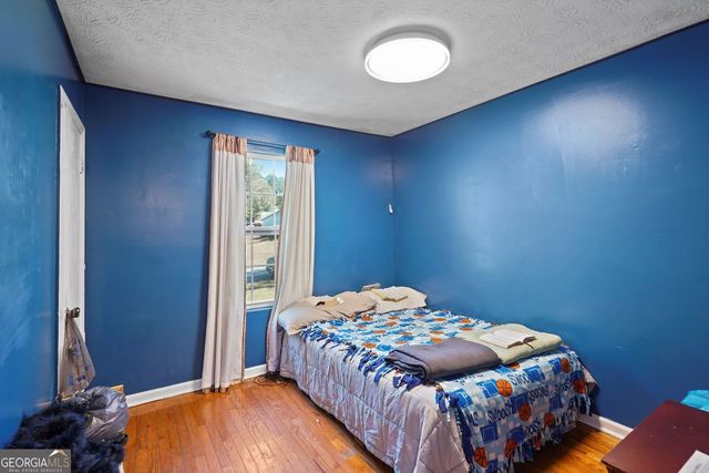 884 Forest Path, Stone Mountain, GA 30088