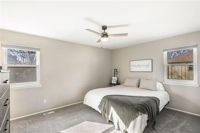 15113 W 91st Place, Lenexa, KS 66219