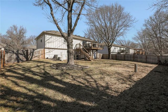 15113 W 91st Place, Lenexa, KS 66219