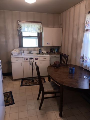 637 W Otterman, City Of Greensburg, PA 15601