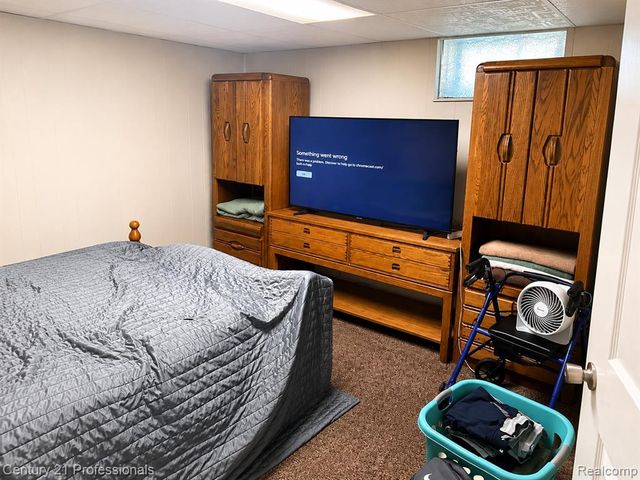 11377 Fenton, Redford, MI 48239