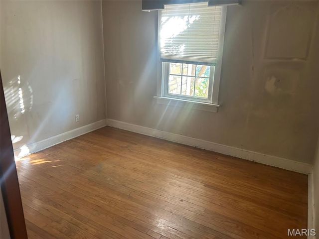 21 Jean Drive, Florissant, MO 63031