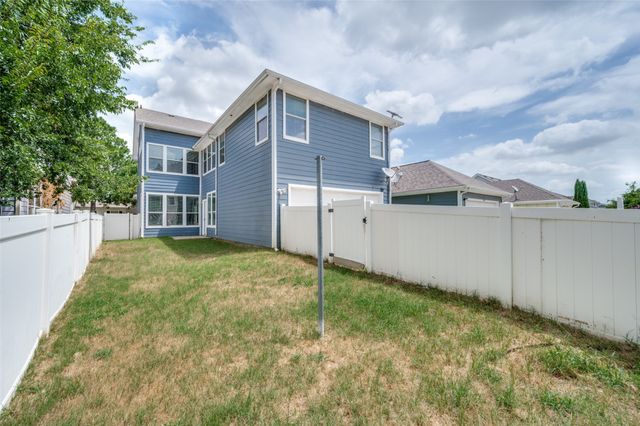 9822 Walnut Hill Drive, Providence Village, TX 76227