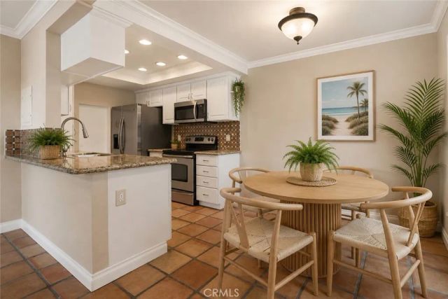 20702 El Toro Road 231, Lake Forest, CA 92630