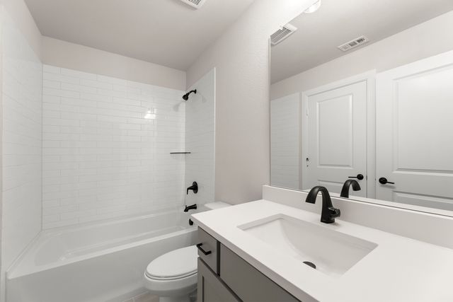 1023 Abigail Way, Midlothian, TX 76065