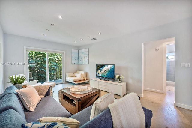 1821 Jefferson Ave 301, Miami Beach, FL 33139