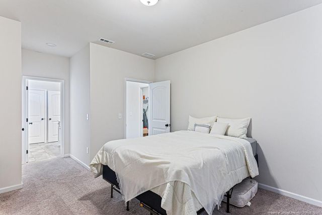 1622 Old Barn Road, Fayetteville, NC 28312