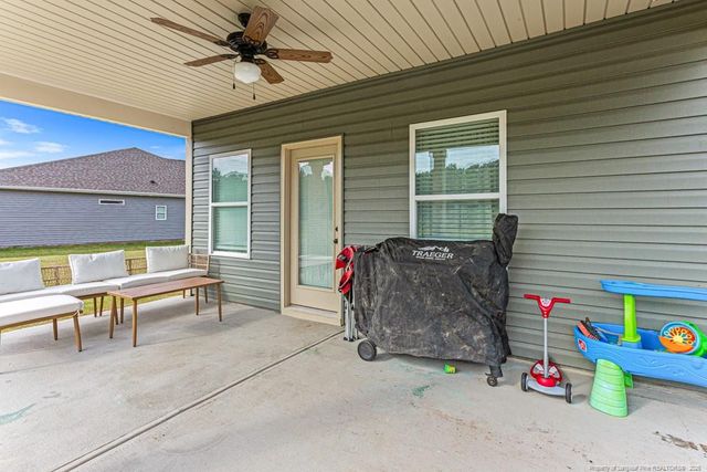 1622 Old Barn Road, Fayetteville, NC 28312