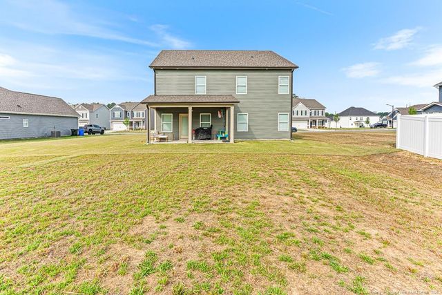 1622 Old Barn Road, Fayetteville, NC 28312