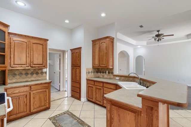 152 Howard Newby Lane, Springtown, TX 76082