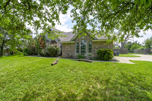 152 Howard Newby Lane, Springtown, TX 76082