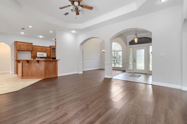 152 Howard Newby Lane, Springtown, TX 76082