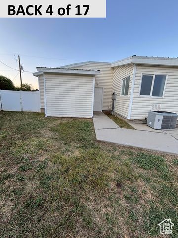 335 W MEMORIAL PARK RD, Henefer, UT 84033