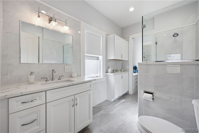 29 Lexington Avenue, Buffalo, NY 14222
