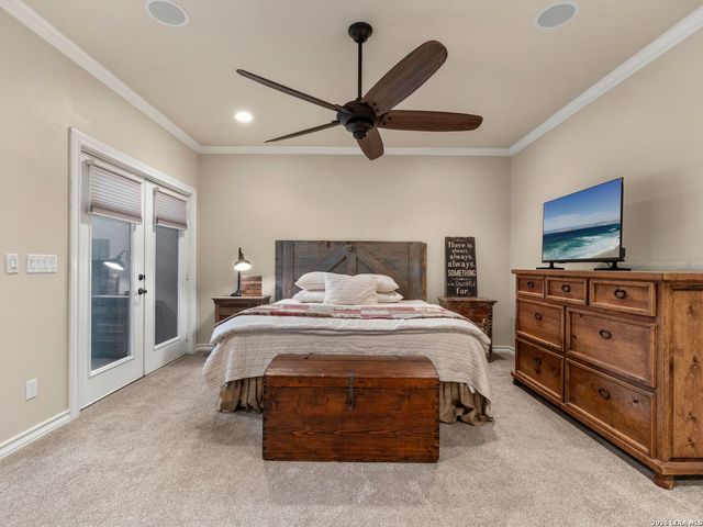 1033 Gruene Rd, New Braunfels, TX 78130