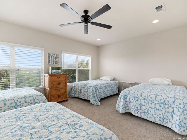 1033 Gruene Rd, New Braunfels, TX 78130