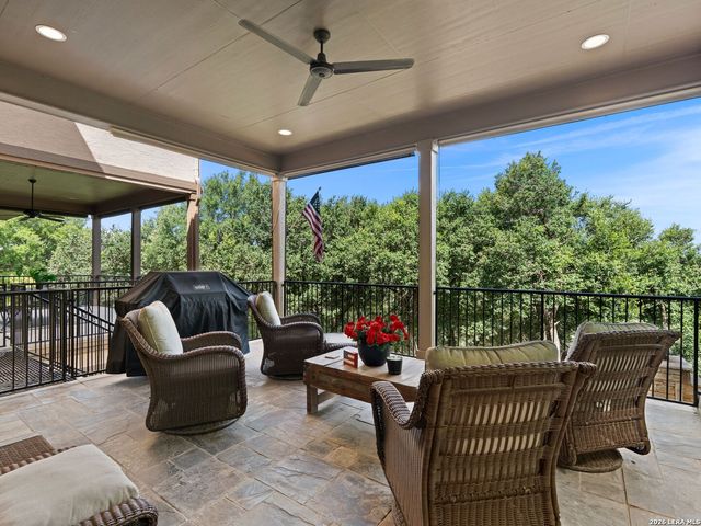 1033 Gruene Rd, New Braunfels, TX 78130