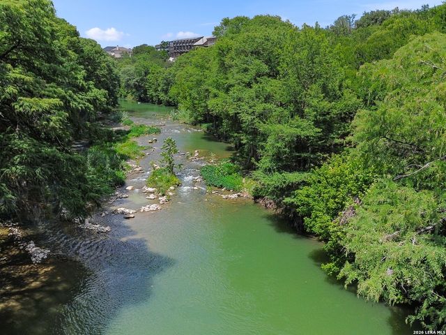 1033 Gruene Rd, New Braunfels, TX 78130