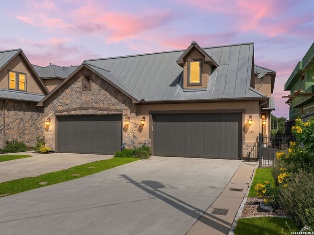 1033 Gruene Rd, New Braunfels, TX 78130
