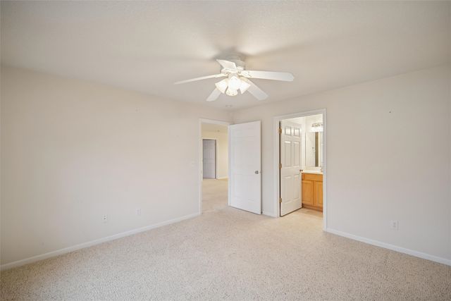 410 N 1st Street 201, Indianola, IA 50125